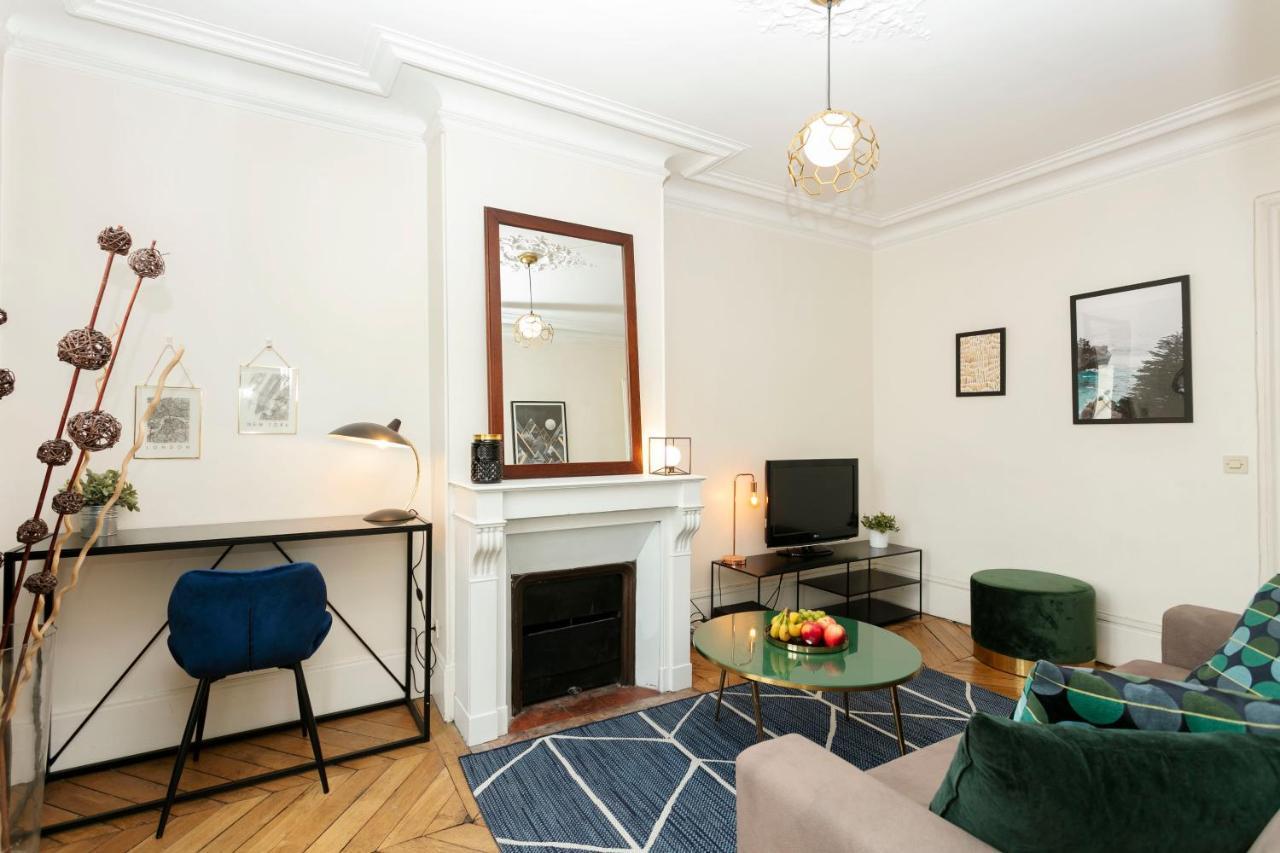 פריז Latin Quarter With Balcony - Cityapartmentstay מראה חיצוני תמונה