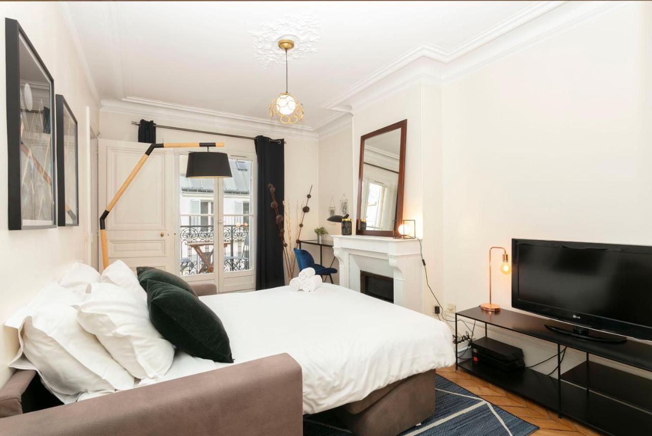 פריז Latin Quarter With Balcony - Cityapartmentstay מראה חיצוני תמונה
